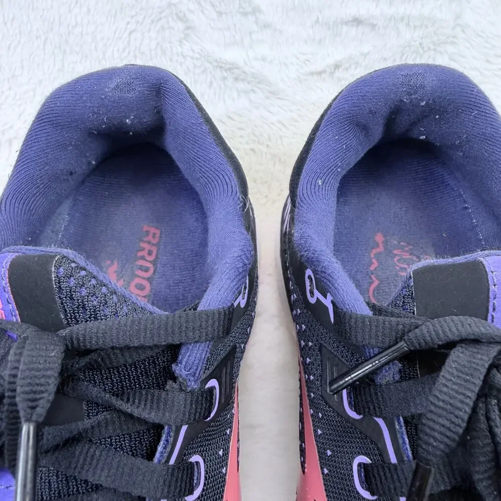 Brooks Adrenaline GTS 22 Womens Running Shoes Black Purple Pink Wide D Size 11
